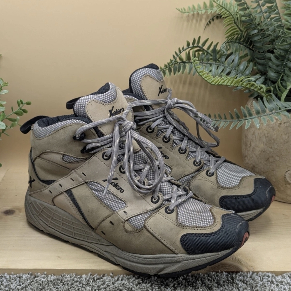 Xelero Hyperion Men's Size 11 Leather Boots Hiking Walking Winter